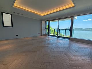 Gold Coast / So Kwun Wat - The Duet 11