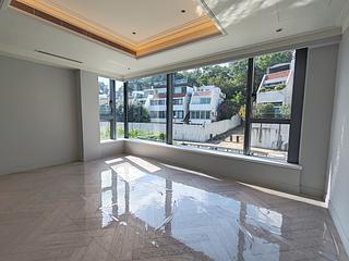 Gold Coast / So Kwun Wat - The Duet 13