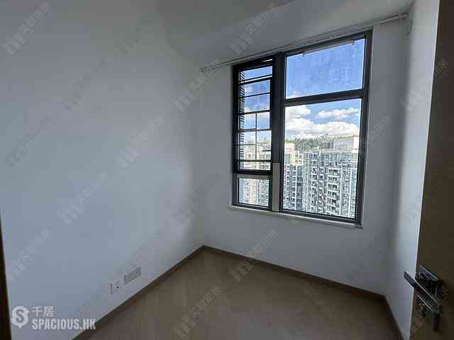 Pak Shek Kok - St Martin Phase 1 Tower 2 06
