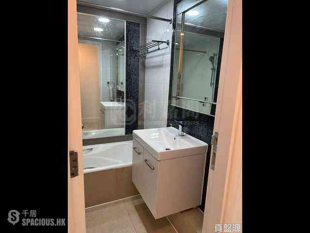 Lohas Park - Lohas Park Phase 1 The Capitol Tower 2 05