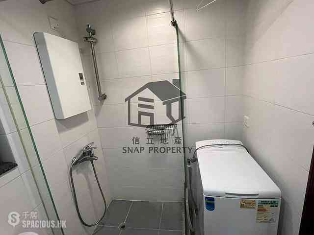 Kennedy Town - The Merton Tower 2 12