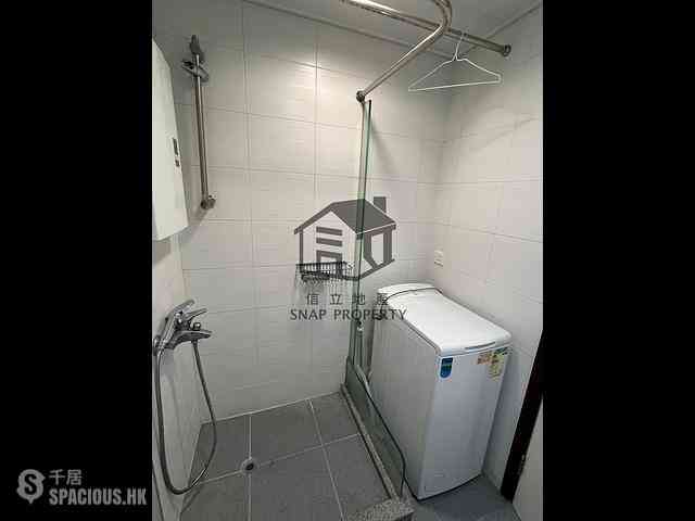 Kennedy Town - The Merton Tower 2 13