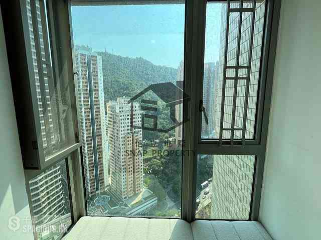 Kennedy Town - The Merton Tower 2 14