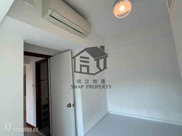 Kennedy Town - The Merton Tower 2 17