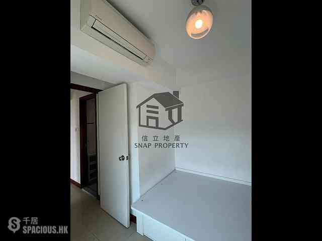 Kennedy Town - The Merton Tower 2 18