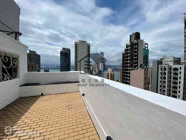 Sai Ying Pun - Fung King Court 07
