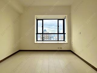 Mid Levels Central - Vantage Park 05
