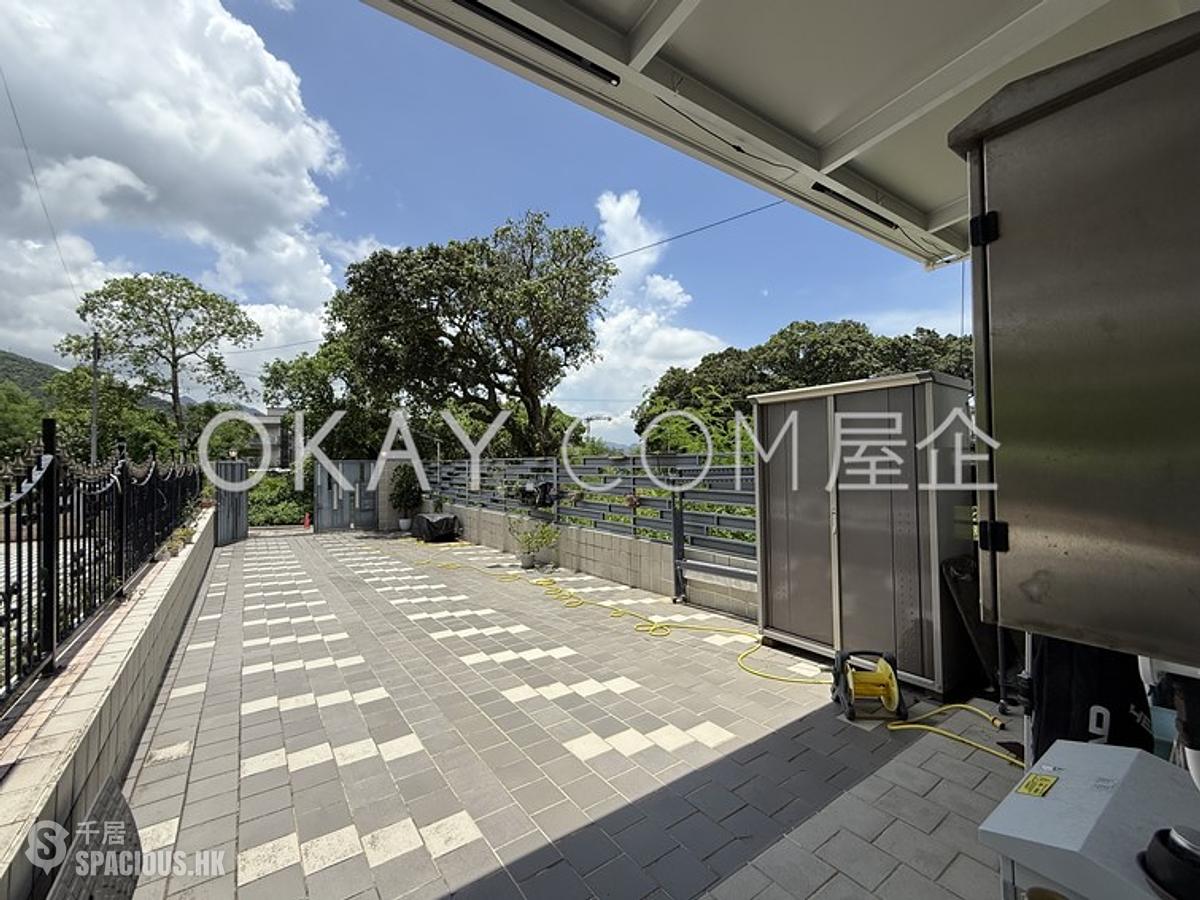 西貢 - 蠔涌新村 01