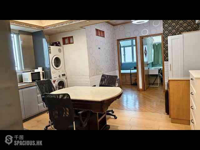 Wan Chai - Sai Kou Building 02