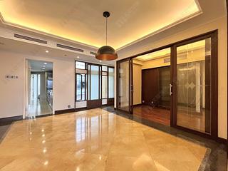 Mid Levels West - Savoy Court 10