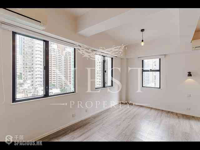 Sheung Wan - Curios Court 06