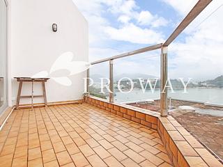 Chung Hom Kok - 30, Cape Road 03