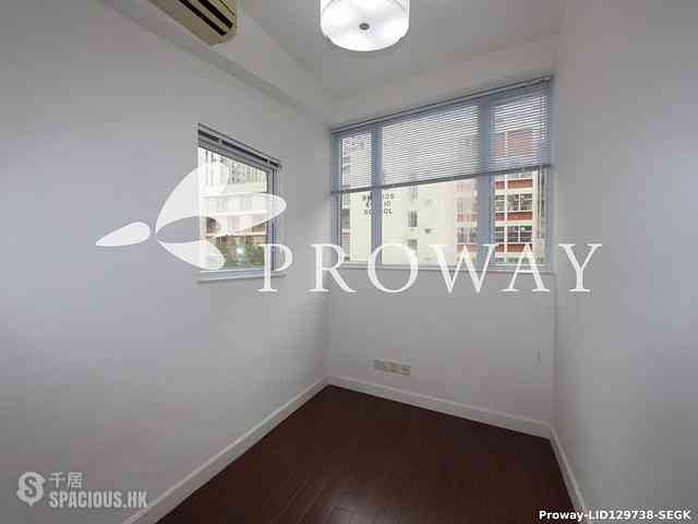 Causeway Bay - 55, King's Road 06
