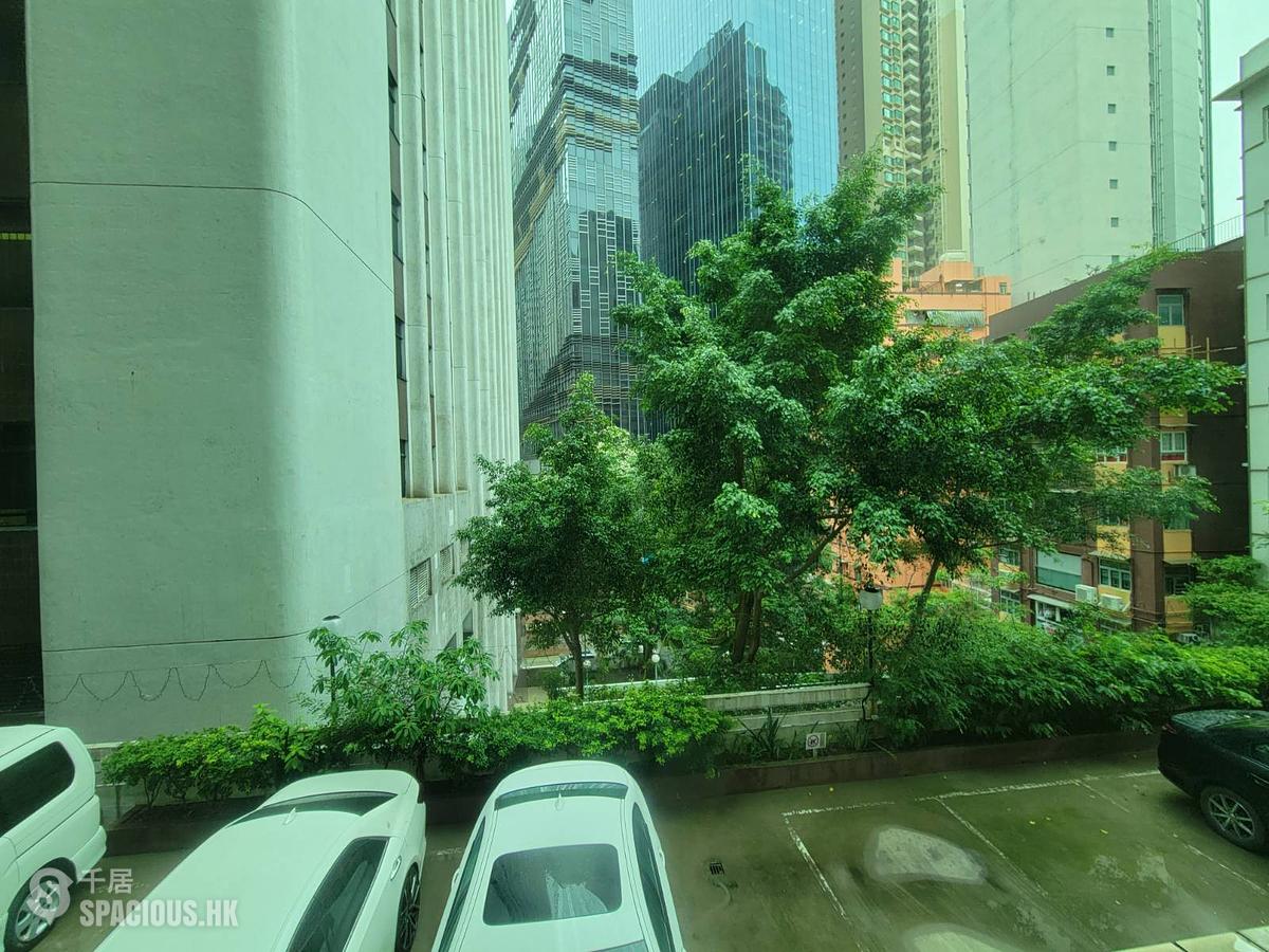 Wan Chai - Phoenix Court 01