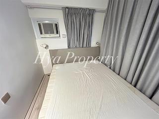 Mid Levels Central - Woodlands Court 07