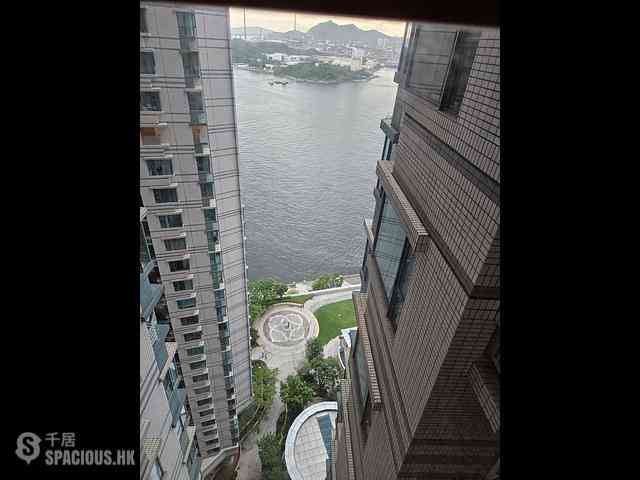 Tai Kok Tsui - The Long Beach Tower 5 07