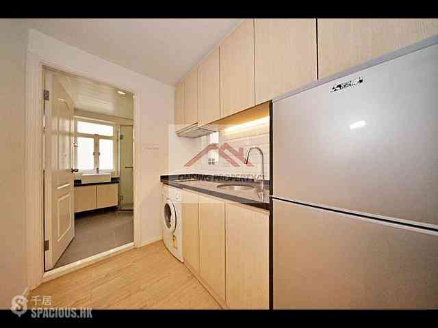 Wan Chai - 25, Queen's Road East 03