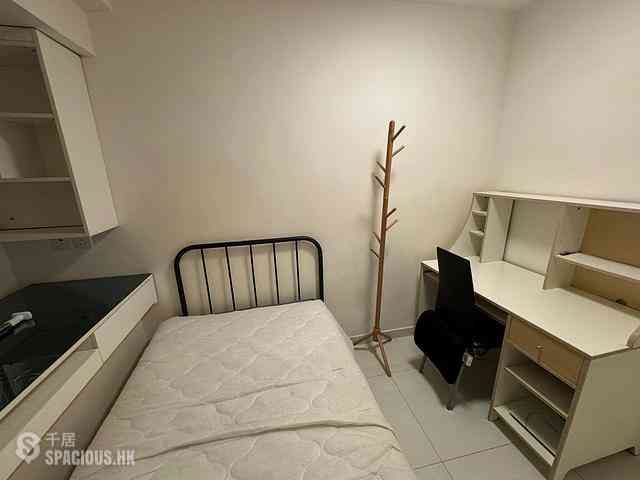 Sha Tin - Hilton Plaza 03