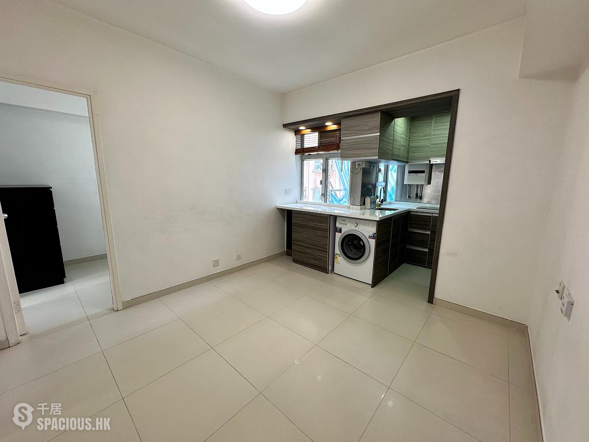 Kennedy Town - Sea View Mansion 01