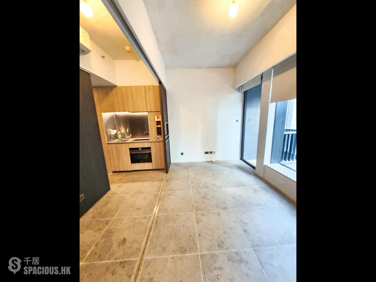 Sai Ying Pun - Bohemian House 01