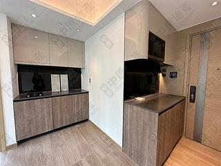 Sai Ying Pun - One・Artlane 02
