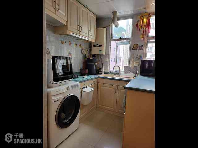 Kennedy Town - Smithfield Court 06