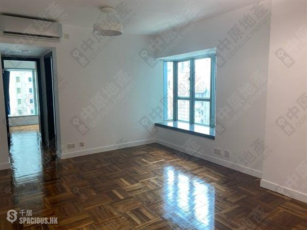 Mid Levels Central - Birchwood Place 01