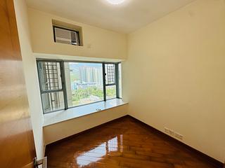 Tung Chung - Coastal Skyline Phase 1 Block 6 09