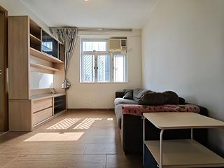 Wan Chai - Causeway Centre Block B 02