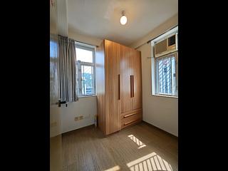 Wan Chai - Causeway Centre Block B 04