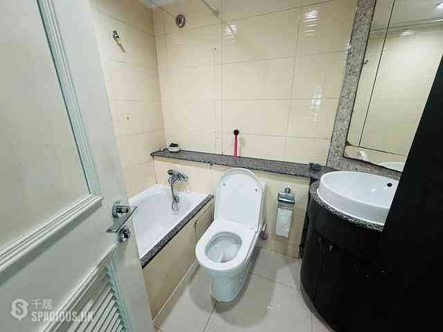 Tung Chung - Caribbean Coast Phase 4 Crystal Cove Tower 16 05