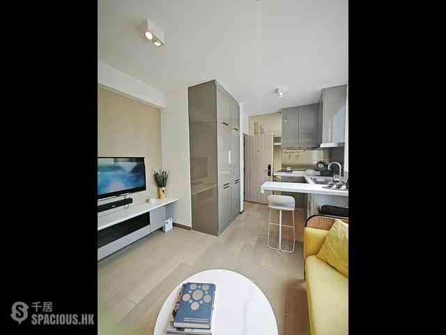 Sheung Wan - Hollywood Hill 01