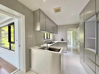 Repulse Bay - Ruby Court 06