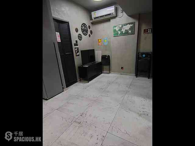 Wan Chai - Ko Wah Building(Go Wah Mansion) 03