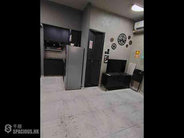 Wan Chai - Ko Wah Building(Go Wah Mansion) 10