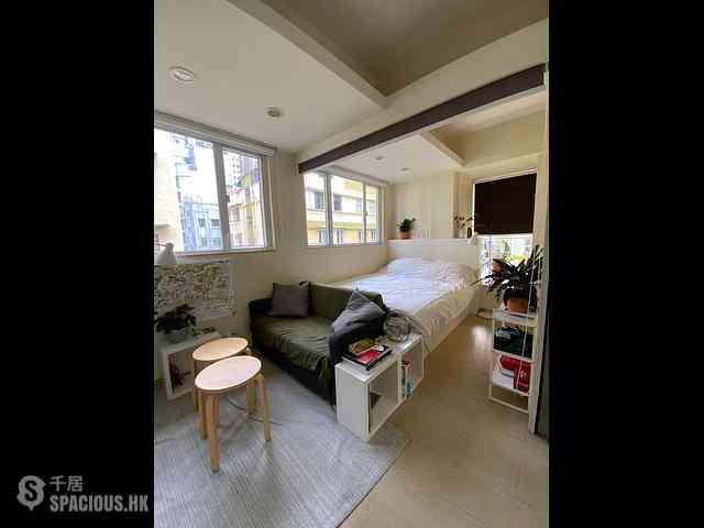 Poho - 176-178, Hollywood Road 01