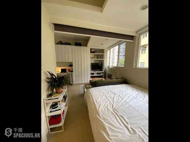 Poho - 176-178, Hollywood Road 02