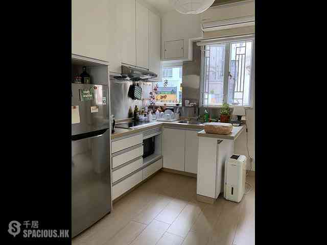 Poho - 176-178, Hollywood Road 04