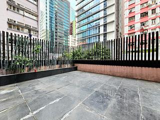 Wan Chai - Yee Hong Building 11