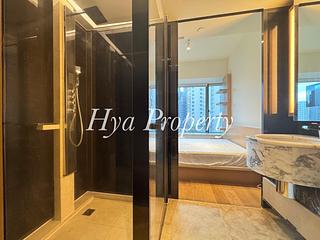Mid Levels Central - Gramercy 05