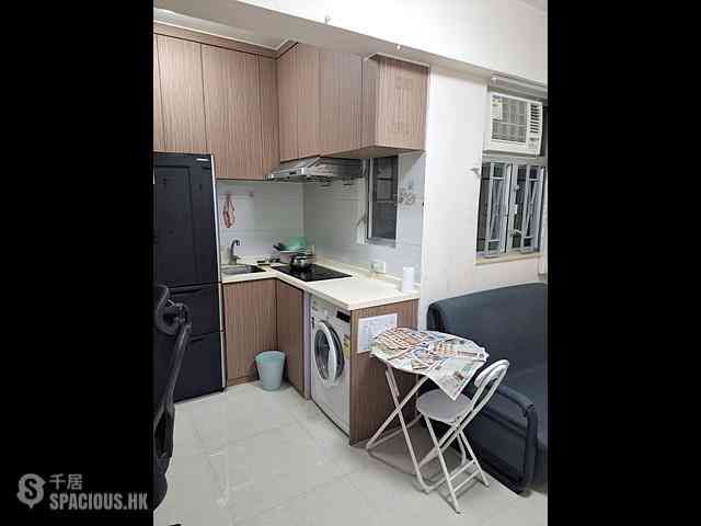 Quarry Bay - Yick Fat Building 03