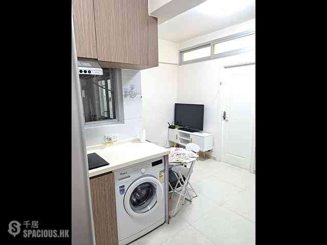 Quarry Bay - Yick Fat Building 04