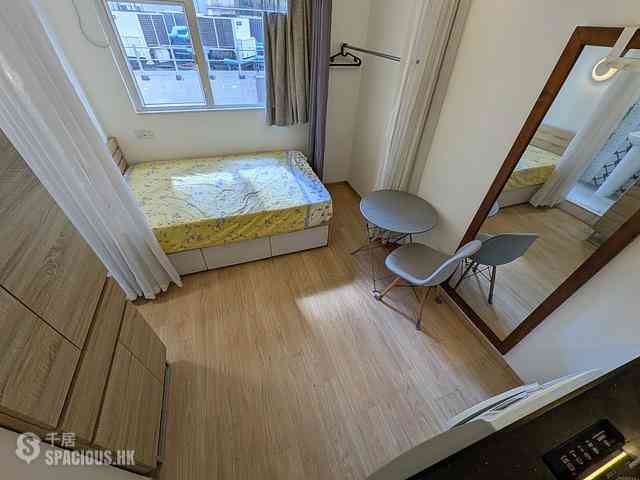 Sheung Wan - 242-244A, Queen's Road Central 09