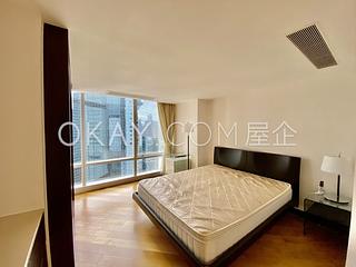Wan Chai - Convention Plaza Apartments 03