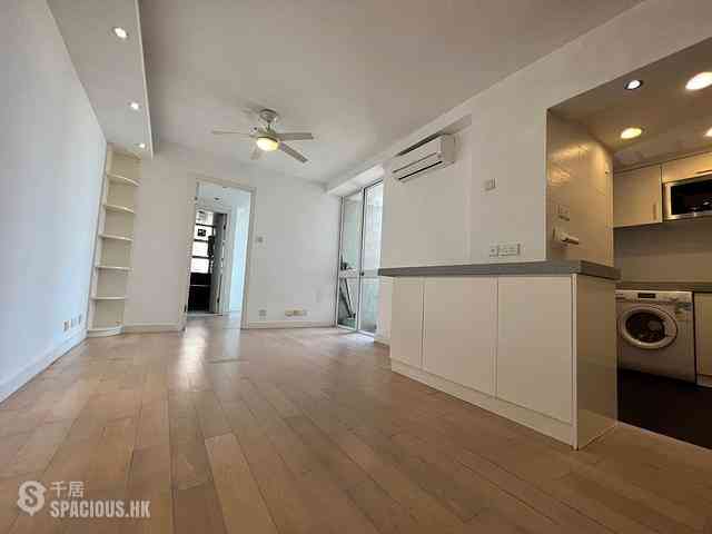 Discovery Bay - Discovery Bay Phase 5 Greenvale Village Greenburg Court (Block 2) 2 02
