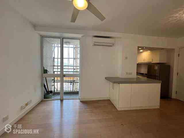 Discovery Bay - Discovery Bay Phase 5 Greenvale Village Greenburg Court (Block 2) 2 04