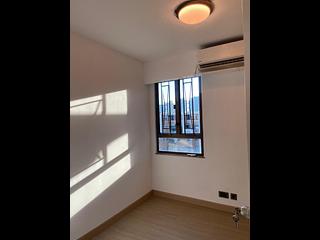 Yau Yat Chuen - Parc Oasis Block 18 09