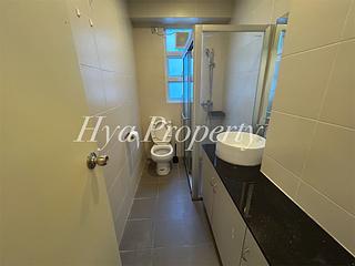 Mid Levels West - Bonanza Court 07