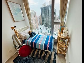Sai Ying Pun - No.8 Hing Hon Road (Resiglow-Bonham) 03