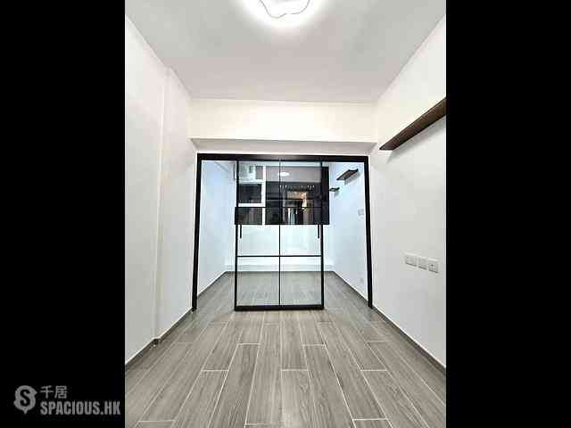 Causeway Bay - 522-524, Jaffe Road 02